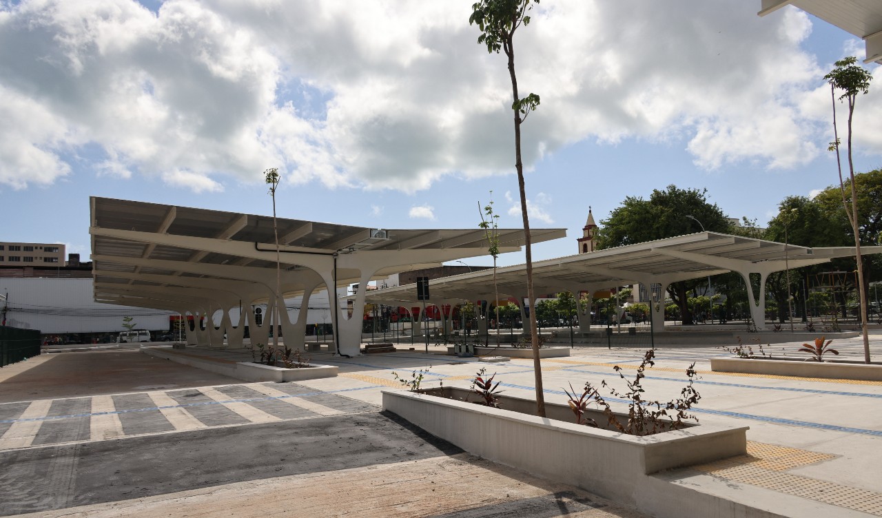novo terminal de ônibus da praça josé de alencar